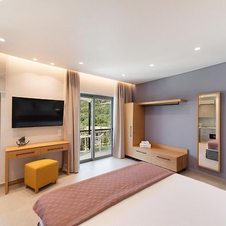 Niriton Residence Brand New Nydri Suites Екстер'єр фото