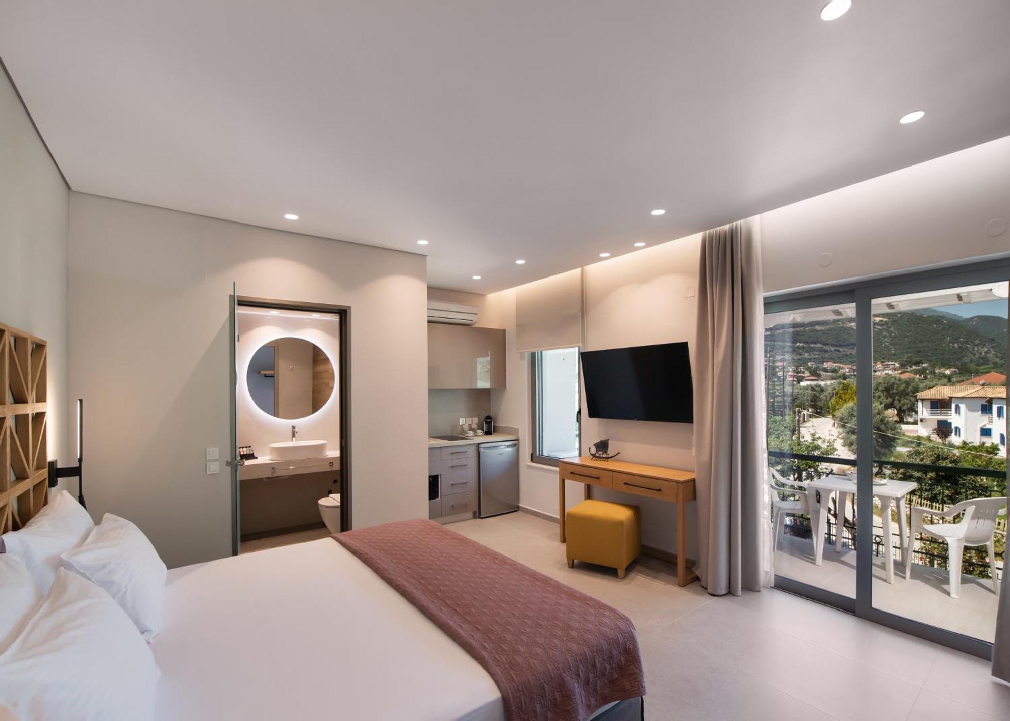 Niriton Residence Brand New Nydri Suites Екстер'єр фото