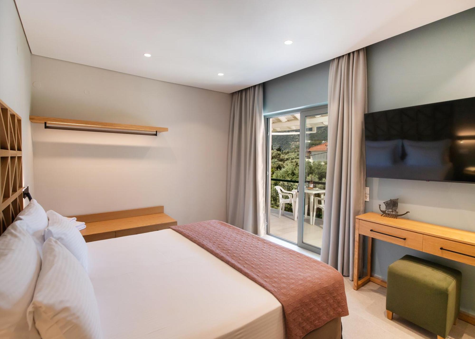 Niriton Residence Brand New Nydri Suites Екстер'єр фото
